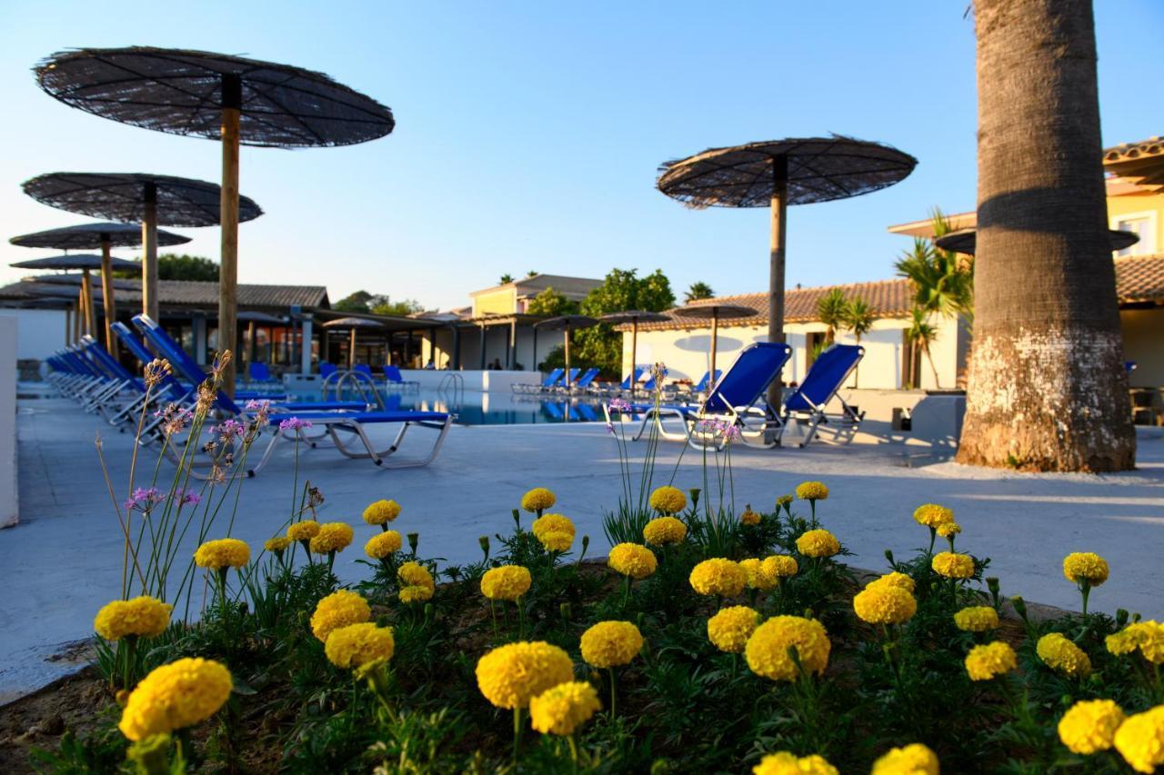 Corfu Sungate Σιδάρι